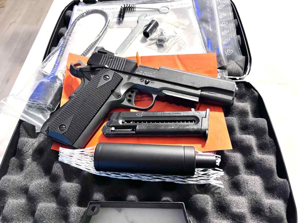 GSG 1911 22LR w/Threaded Barrel Adapter